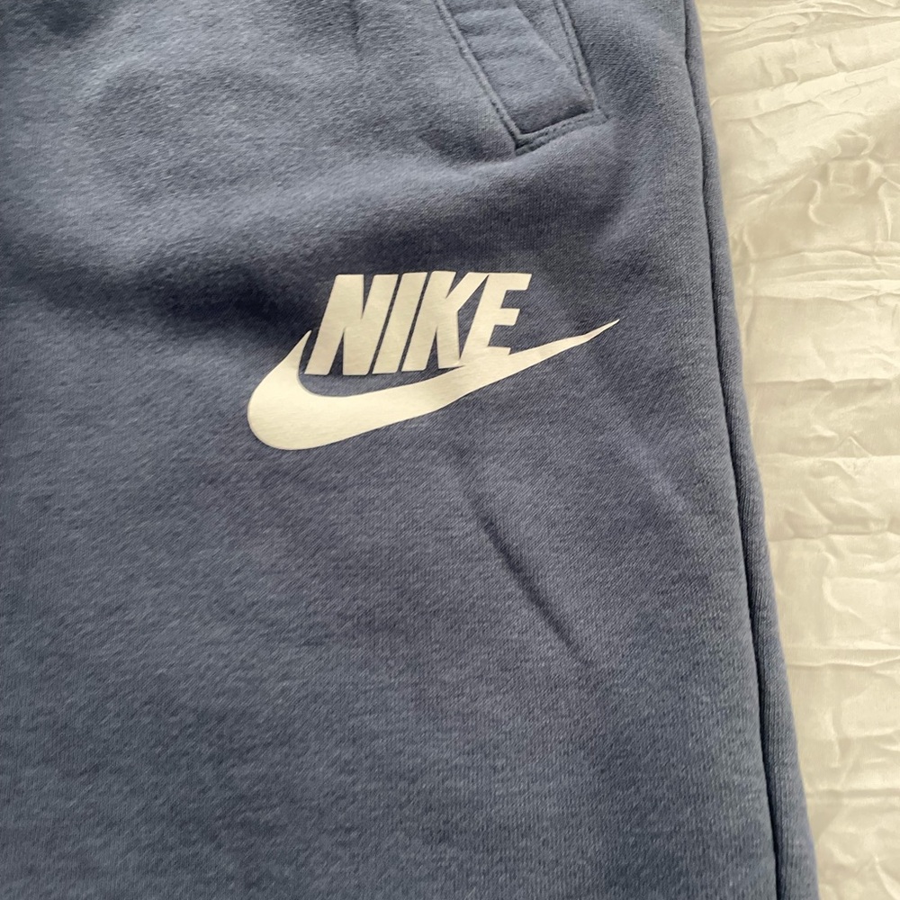 Women’s Nike pants size s